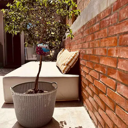 Casa Tradizionale Con Patio, Vicino Al Mare. Capri